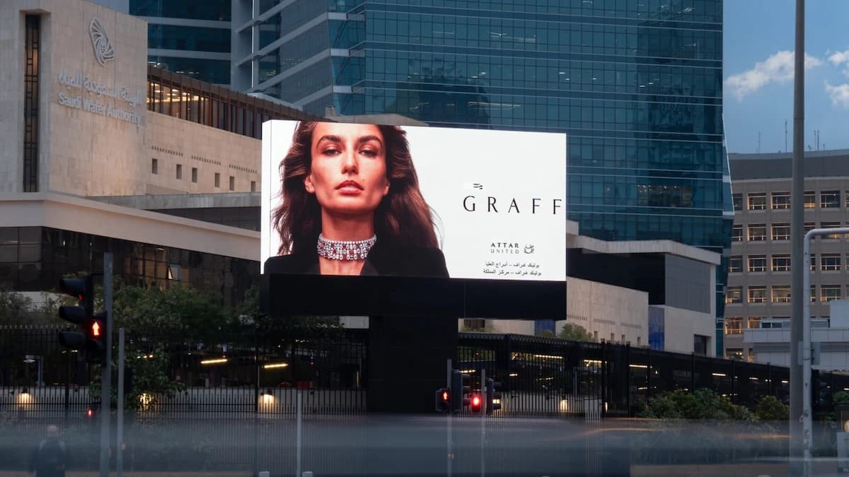 Digital LED roadside screen advertising in Saudi Arabia