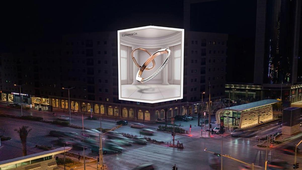 Anamorphic 3D LED screen advertising in Saudi Arabia